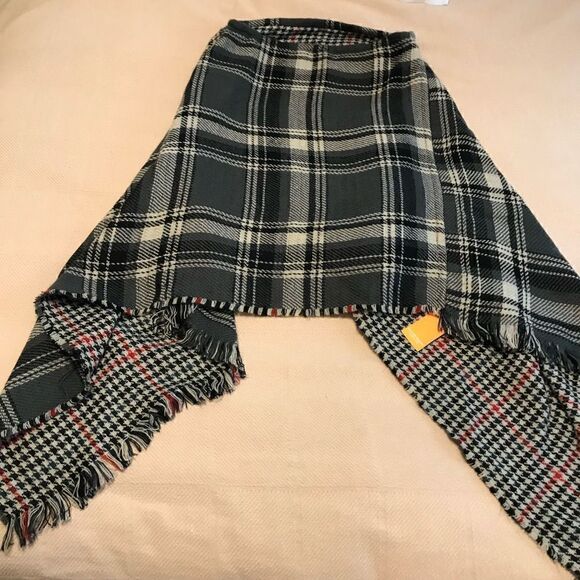 NWT LOF Love of Fashion Pullover Poncho Cape Tartan plaid. ralphlaurenchristmas - Picture 7 of 12